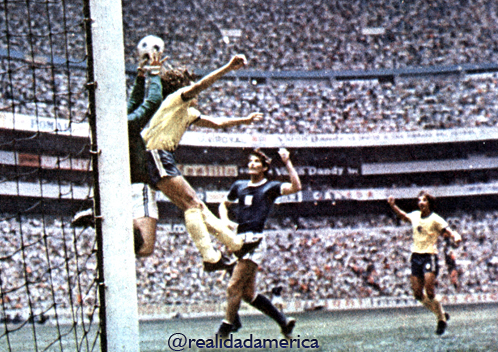 foto 02 historia clasico joven