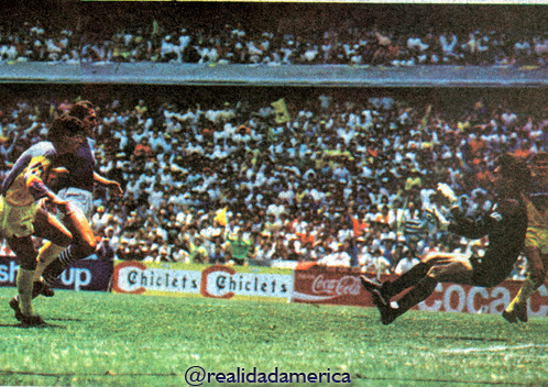 foto 08 historia clasico joven