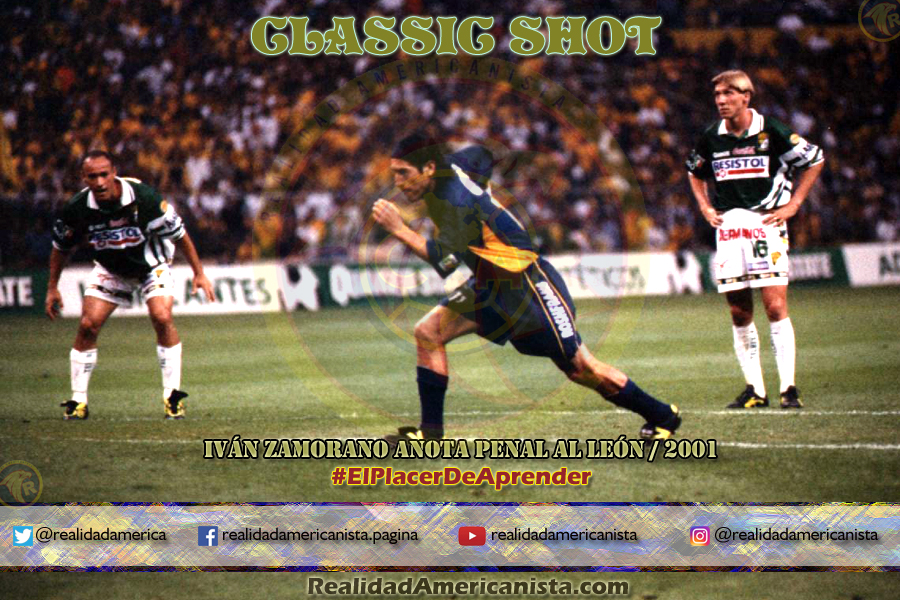 classic shot 040 ivan zamorano anota penal al leon 2001