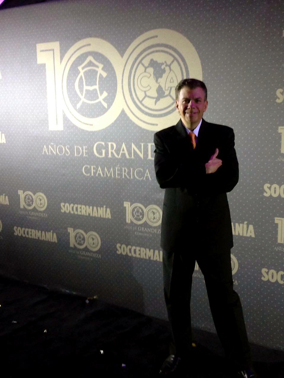 2016 hector 100 anos club america