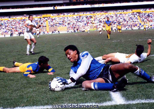 foto 09 historia rivalidad america pumas 88 89